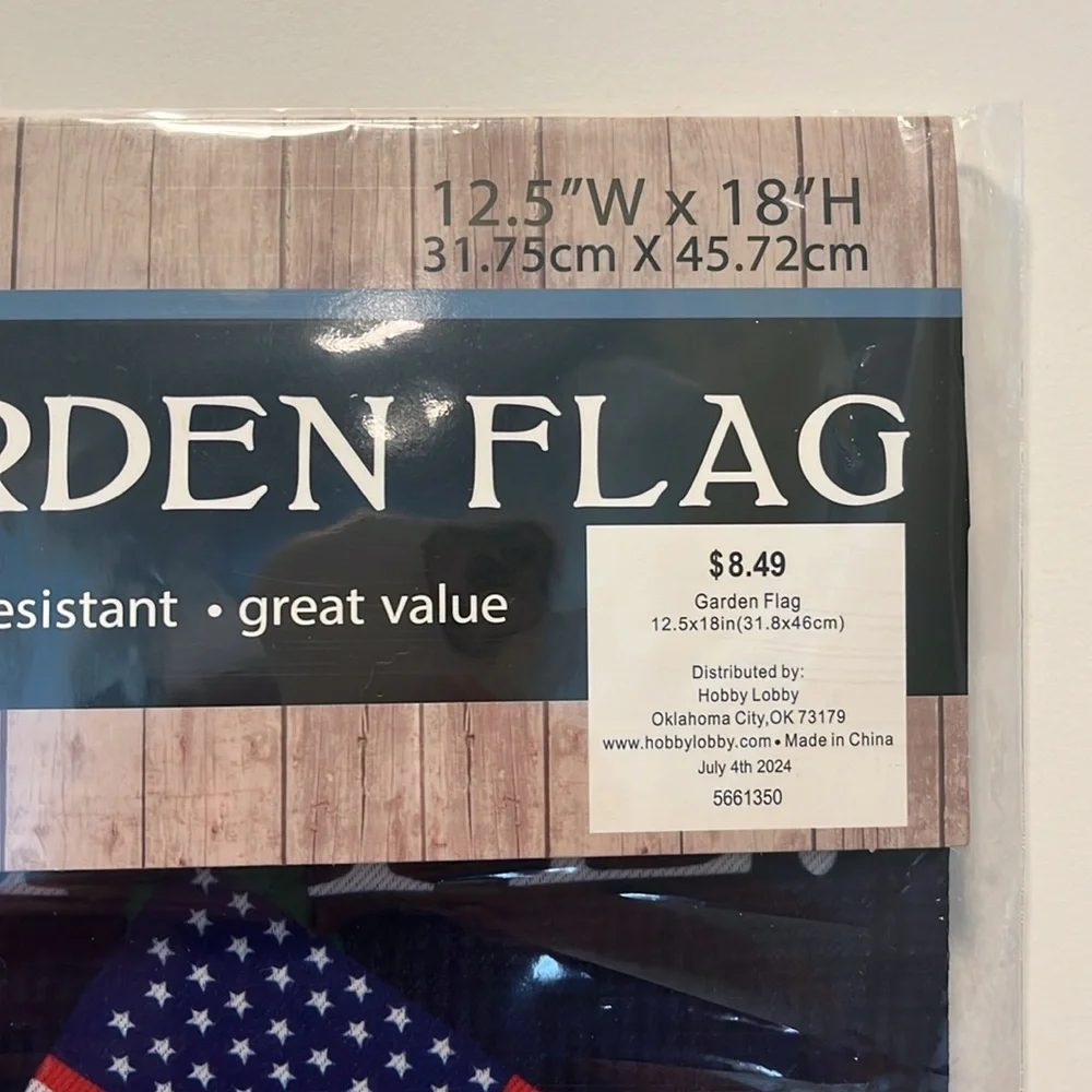 Premium Garden Flag with Patriotic Floral Design - Picture 2 of 4